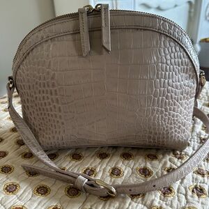 Nordstrom Croc-Embossed Crossbody Bag in Beige